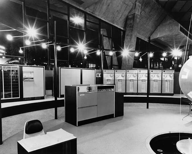 Univac computer and printer